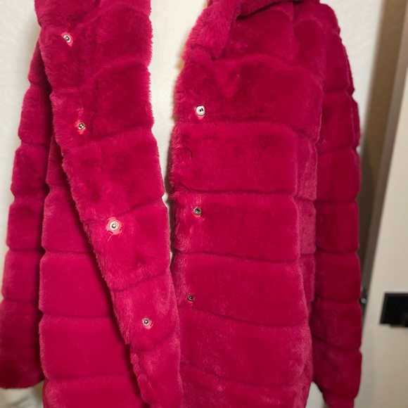 Apparis Faux Fur Hooded Jacket Pink Magenta Plush - Picture 4 of 7